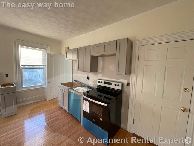 Building Photo - 145 Highland Ave Unit #4 Rental