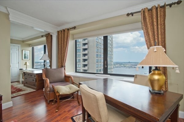 Photo - 65 E India Row Unidad 34D Rental