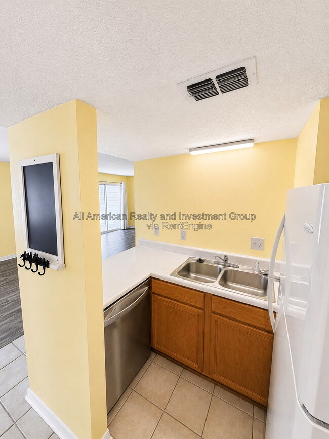 101 Old Ferry Rd Unit 34a