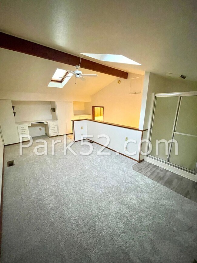 Photo - 2 Bedroom Plus Loft - University Place Duplex