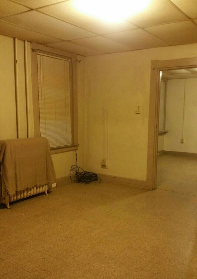 Photo - 46 S Prince St Unit 2