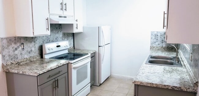 Photo - 3220 Michael Way Unit 1