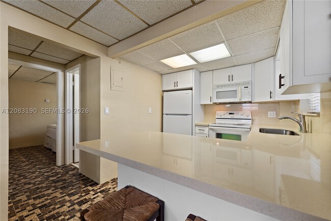 Building Photo - 621 Cuda Ln Unit 2