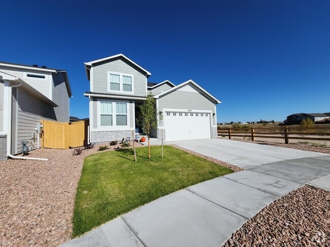 Building Photo - 8084 Moosejaw Dr Rental