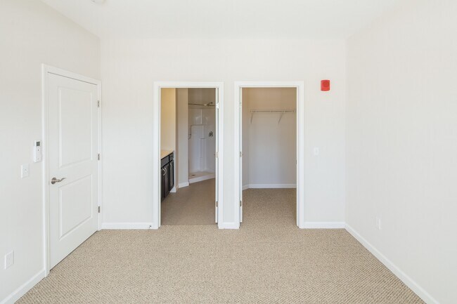 Photo - Catamount Ridge