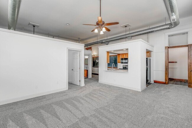 Photo - 249 N Athenian Ave Unidad 201