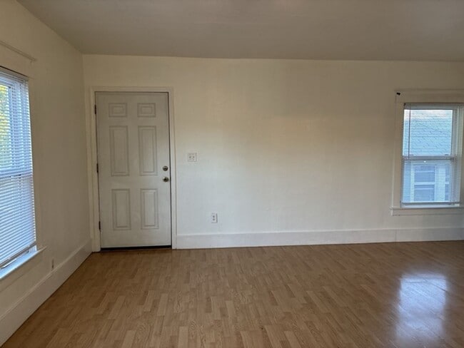 Photo - 1370 Chemeketa St NE Unit 3