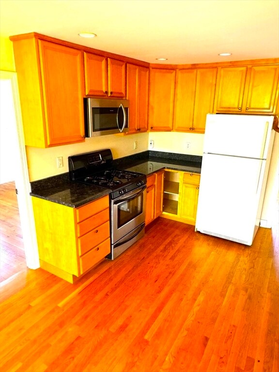 Photo - 99 Rice St Unidad 107