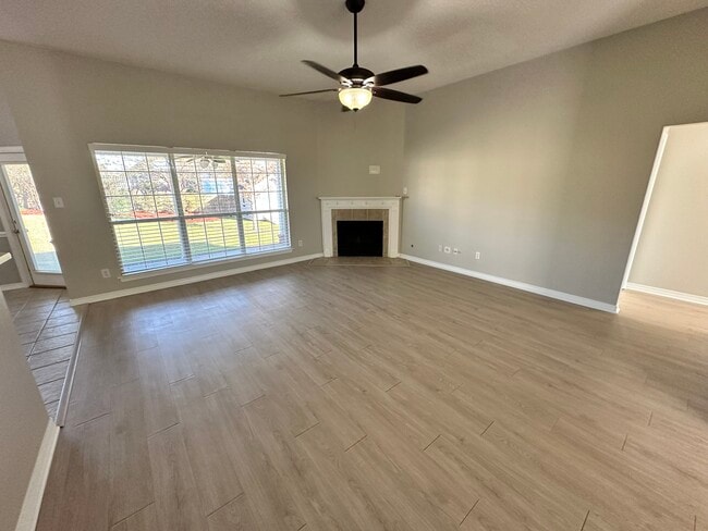 Photo - 27094 Stratford Glen Dr