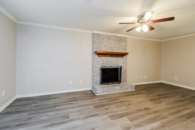 Photo - 2410 Wildburne Ct