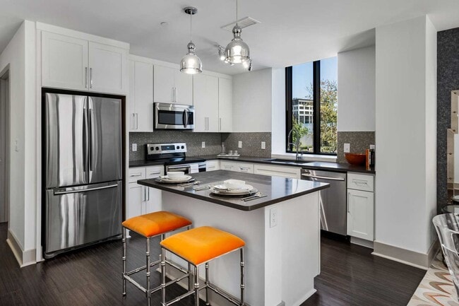 Photo - Cortland Vesta