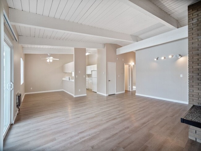 Photo - RENOVATED 2BD/1BA MILLWOOD APARTMENT | A/C | COVERED PARKING | PET FRIENDLY | AVAIL 5/1/26 Unidad 8923