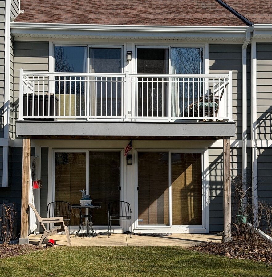 Photo - 601 Eastview Ct Unit V1