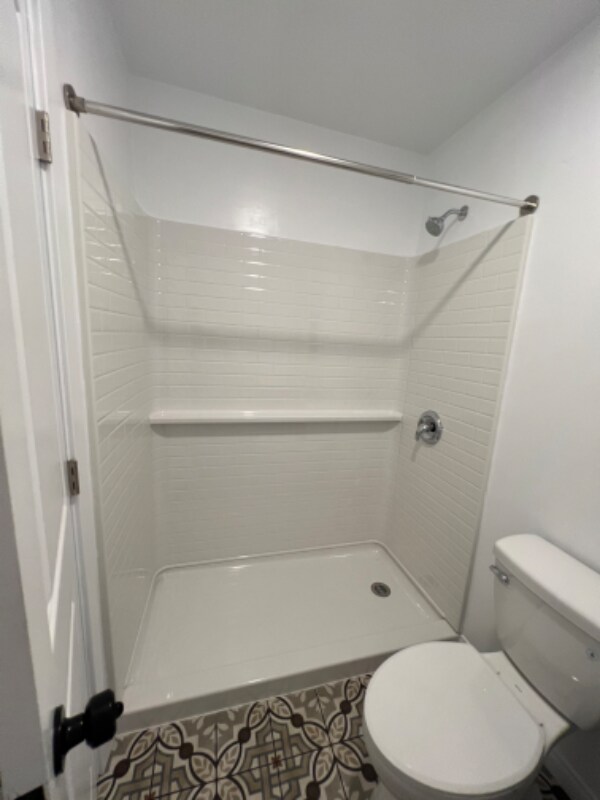 Photo - 483 Park Way