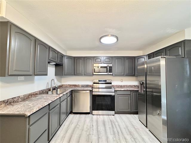 14076 E Utah Cir