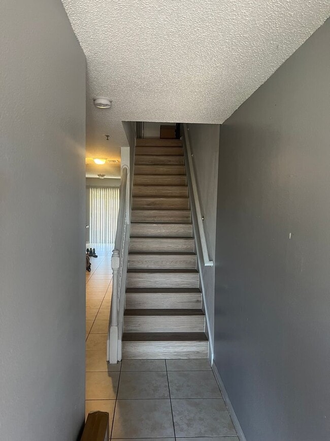 Photo - 1661 Windsor Oak Ct