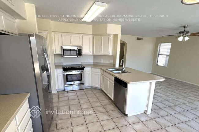 Photo - 18530 N 85th Ave