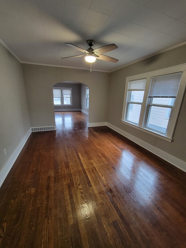 Photo - 915 2nd St Unidad #2