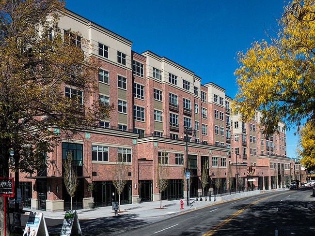 High-rise apartments in the heart of downtown Sugar House! - The Vue at Sugar House