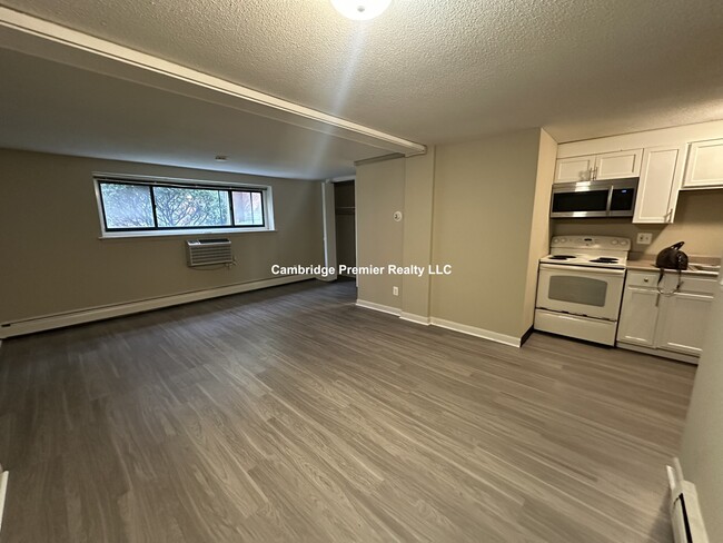 Photo - 371 Harvard St Unit 3