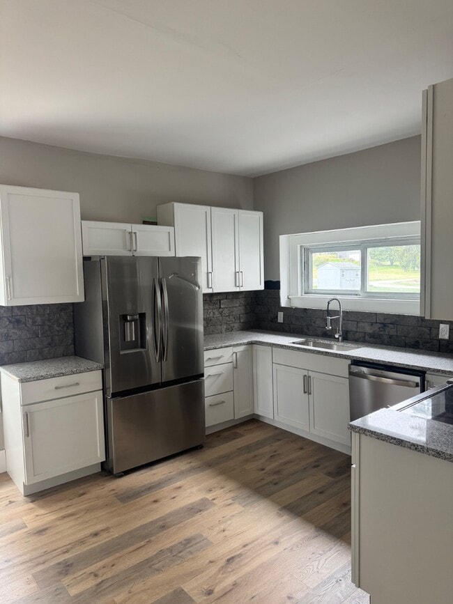 Photo - 5361 E Pleasant Valley Blvd