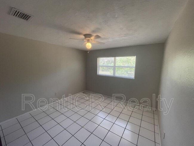 Photo - 1731 Overbrook Ave