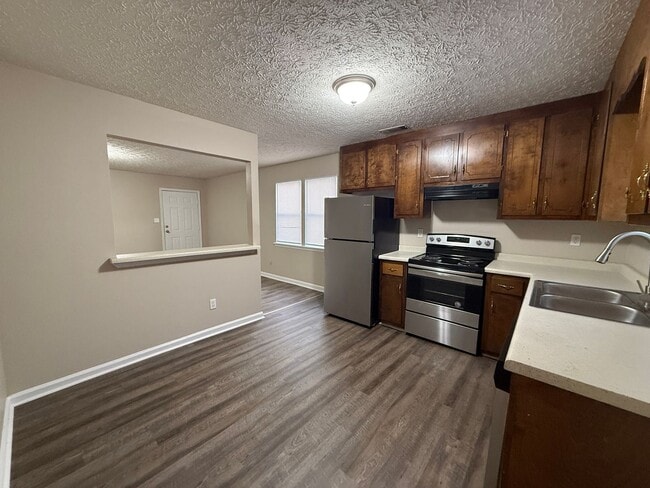 Photo - 2071 Cantrell Ln