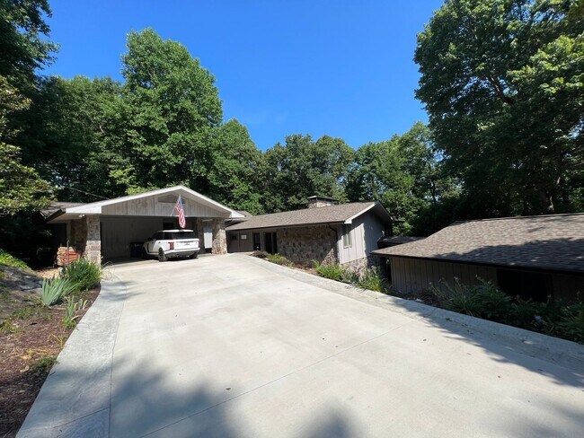 Photo - The Ultimate Lake Lanier Rental