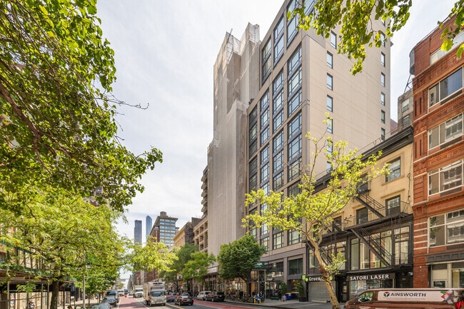 Alternate view - Graydon Chelsea