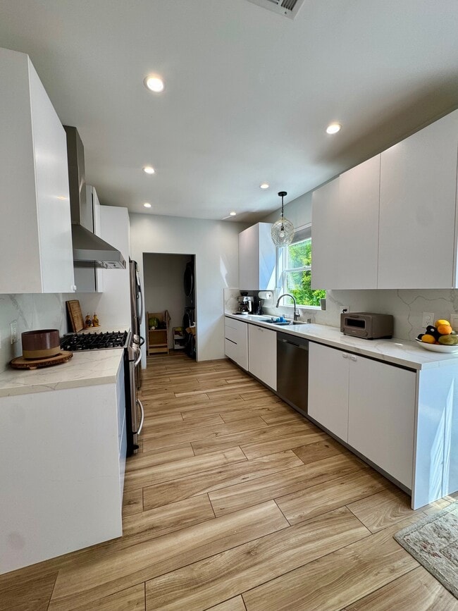 Photo - 8838 Cadillac Ave