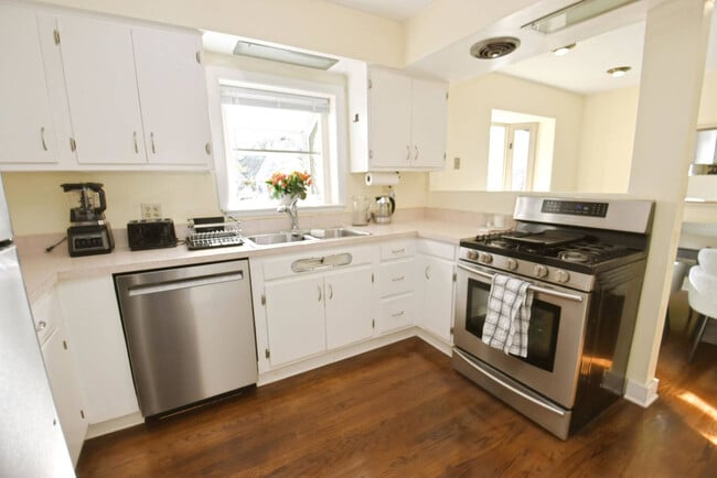 Photo - 426 E Pokagon St Unidad ID1340980P