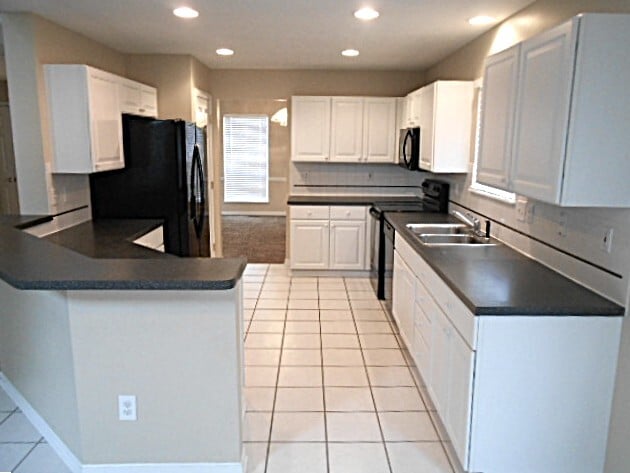 Photo - 6185 Champions Dr