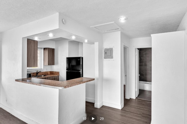 Photo - 2160 NW 29th St Unit 16