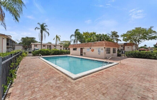 Photo - 20730 NE 8th Ct Unit 204-16