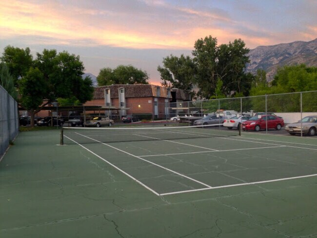 Photo - 1788 Willowbrook Dr Unidad Right