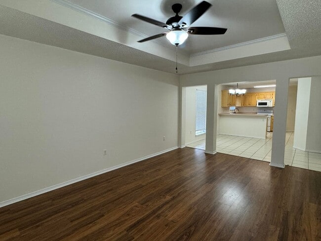 Photo - 1610 Chadwick Ln