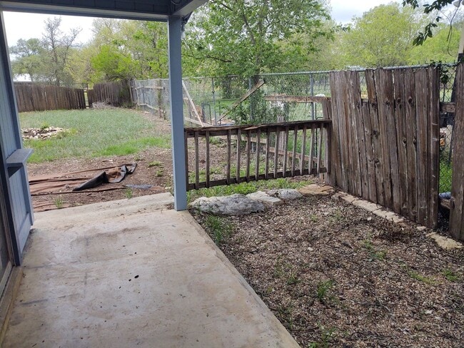 Building Photo - 705-707-707 Allen St Unit 707