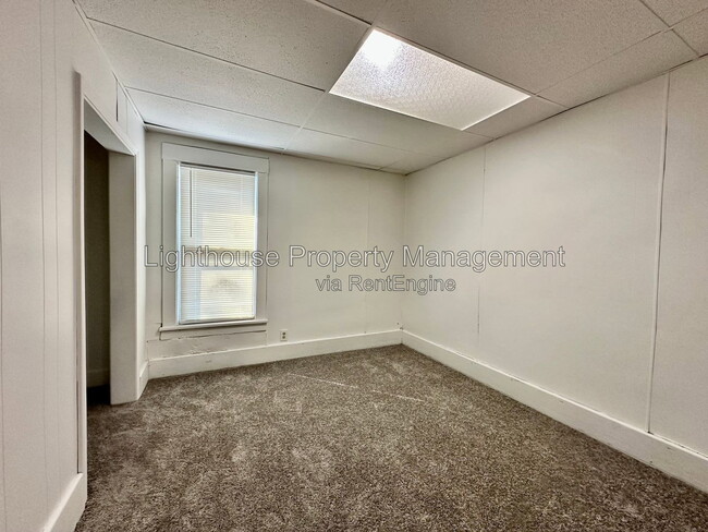 Photo - 2528 Hoyt St