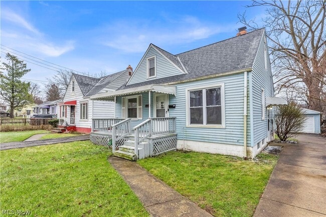 Photo - 16606 Lipton Ave