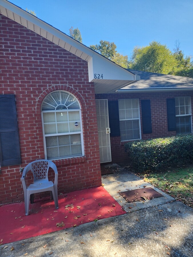 Photo - 824 Cliff Dr