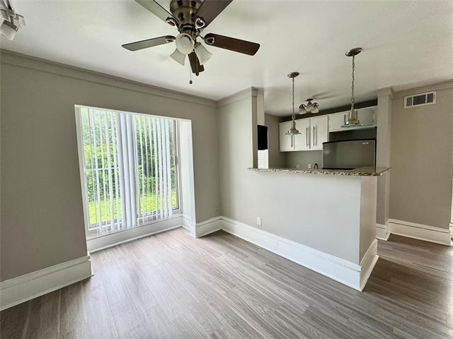 Photo - 4023 N Hall St Unit 205