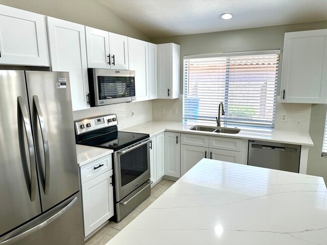 Photo - Immaculate home in the Islands