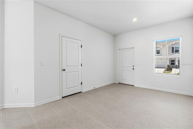 Photo - 3080 Chromatic St