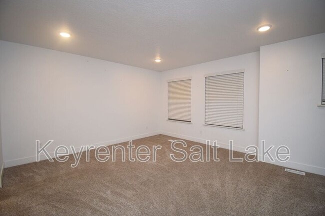 Photo - 2726 E Iron Bark Alley