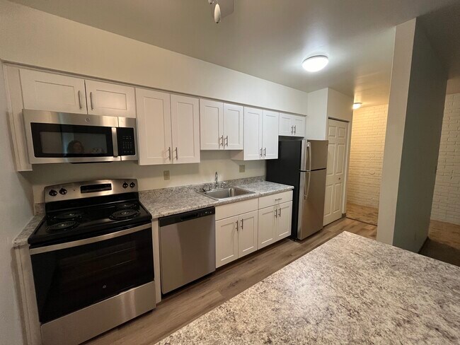 Photo - Emsworth Glen Apartments