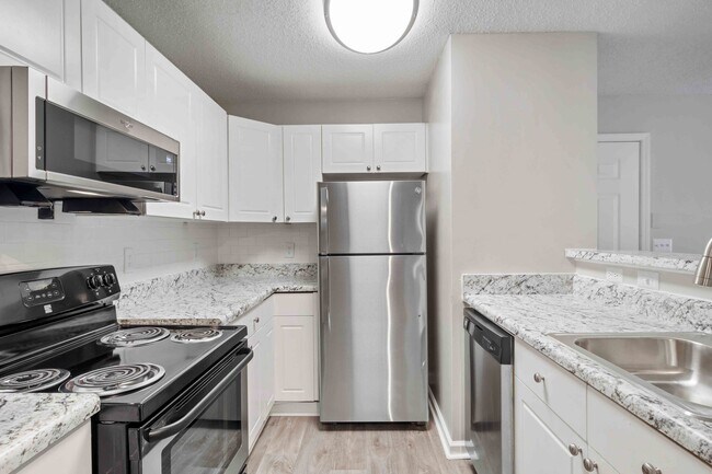 Building Photo - Ashford at Spring Lake Rental