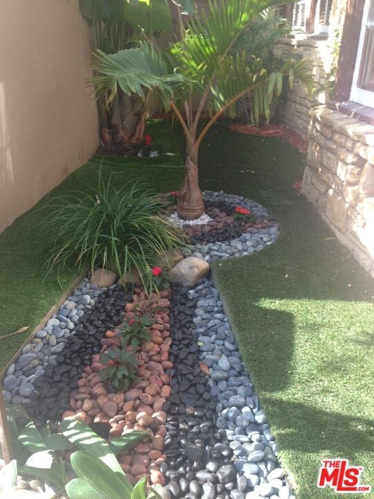 Photo - 9127 Phyllis St