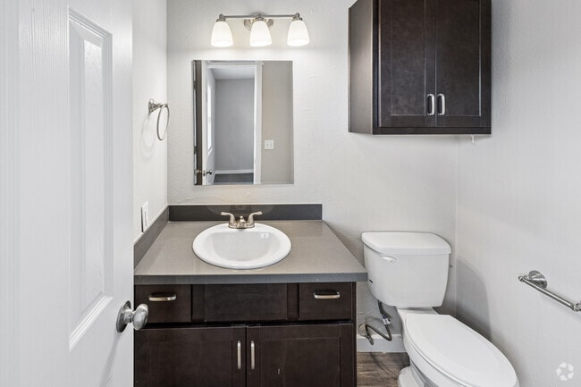 3BR, 2.5BA - 1,350SF - Third Bathroom
