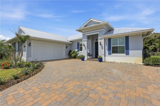 108 Snowy Egret Way