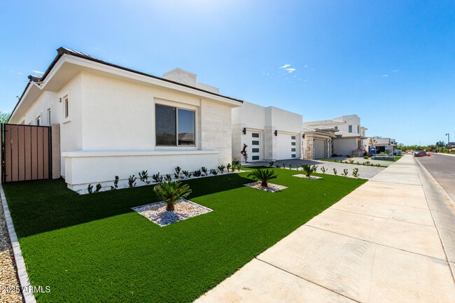 Photo - 12469 N 93rd Way